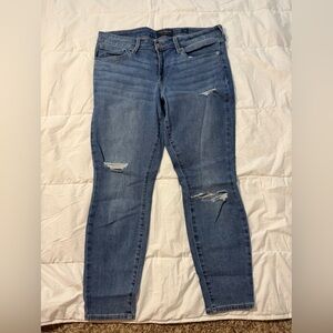 Classic Blue Distressed Women Jeans